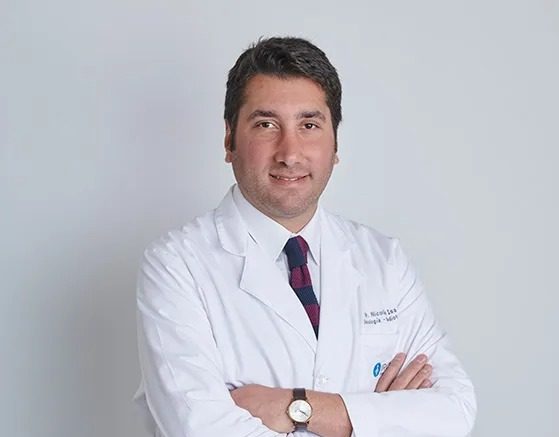 Dr. Nicolás Isa