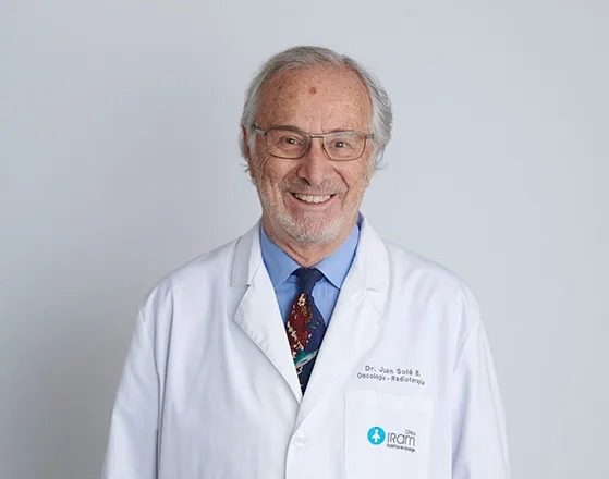 Dr. Juan Solé B.